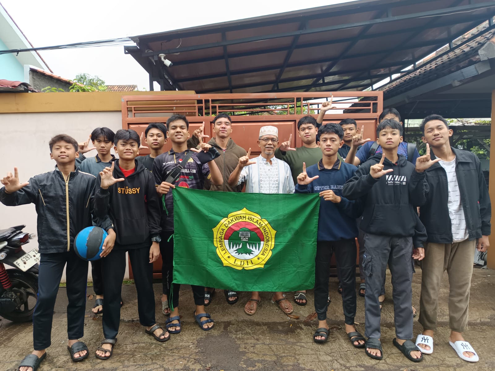 LDII Basketball Club Melaju Ke Babak Delapan Besar di Tadjimalela Baduga Sumedang